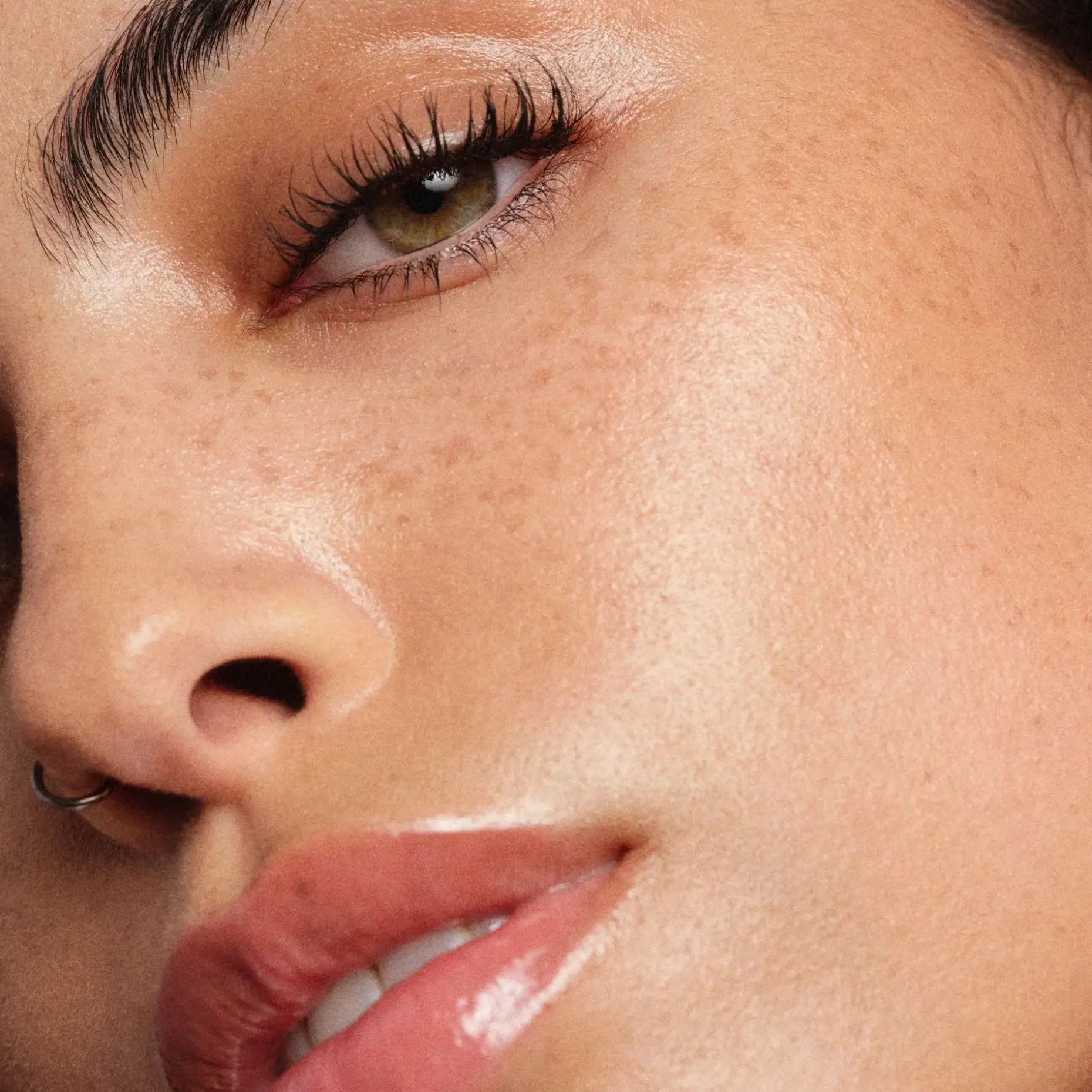 Anastasia Beverly Hills Beauty Balm Serum Boosted Skin Tint meikkivoide 18 g