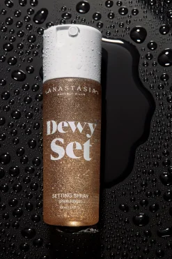 Anastasia Beverly Hills Dewy Setting Spray meikinkiinnityssuihke 100 ml