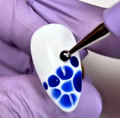 Bluesky Blossom Base UV-LED kovetteinen geelilakka 10 ml