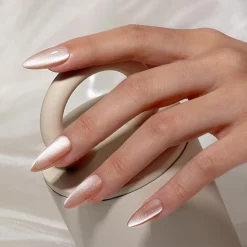 Bluesky Gel Polish Cat Eye UV-LED kovetteinen magneettigeelilakka 10ml