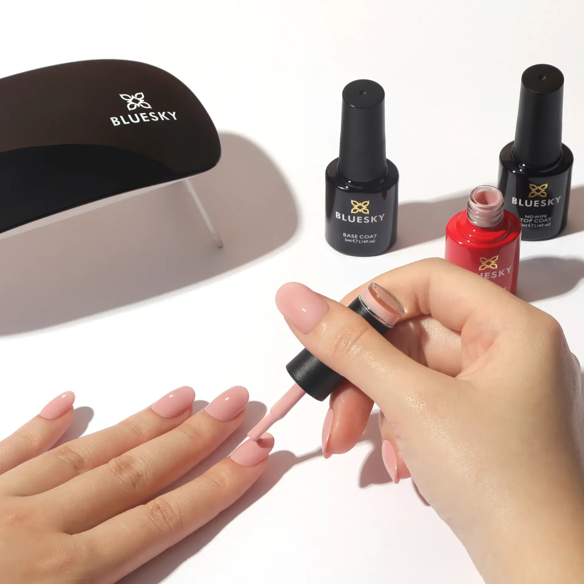 Bluesky Gel Polish Mini Starter Kit geelilakka-aloituspaketti