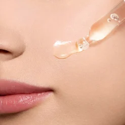 Clarins Beauty Flash Fresh Ampoule hoitotiiviste 8 ml