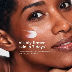 CLARINS Extra-Firming Day cream all skin types refill päivävoide täyttöpakkaus 50 ml