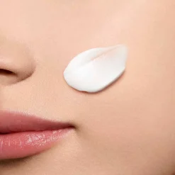 Clarins Hydra-Essentiel [HA²+ SQUALANE] Night Care yövoide 50 ml