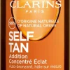 Clarins Self Tan Radiance-Plus Golden Glow Booster itseruskettava tiiviste kasvoille 15 ml