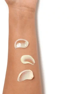 Clinique Dramatically Different Moisturizing Lotion+ kosteusemulsio 125 ml