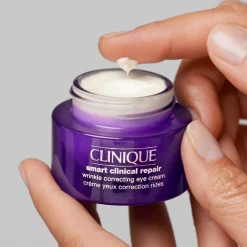 Clinique Smart Clinical Repair Wrinkle Correcting Eye Cream silmänympärysvoide 15 ml