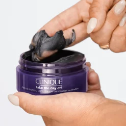 Clinique Take The Day Off Charcoal Detoxifying Cleansing Balm puhdistusvoide 125 ml