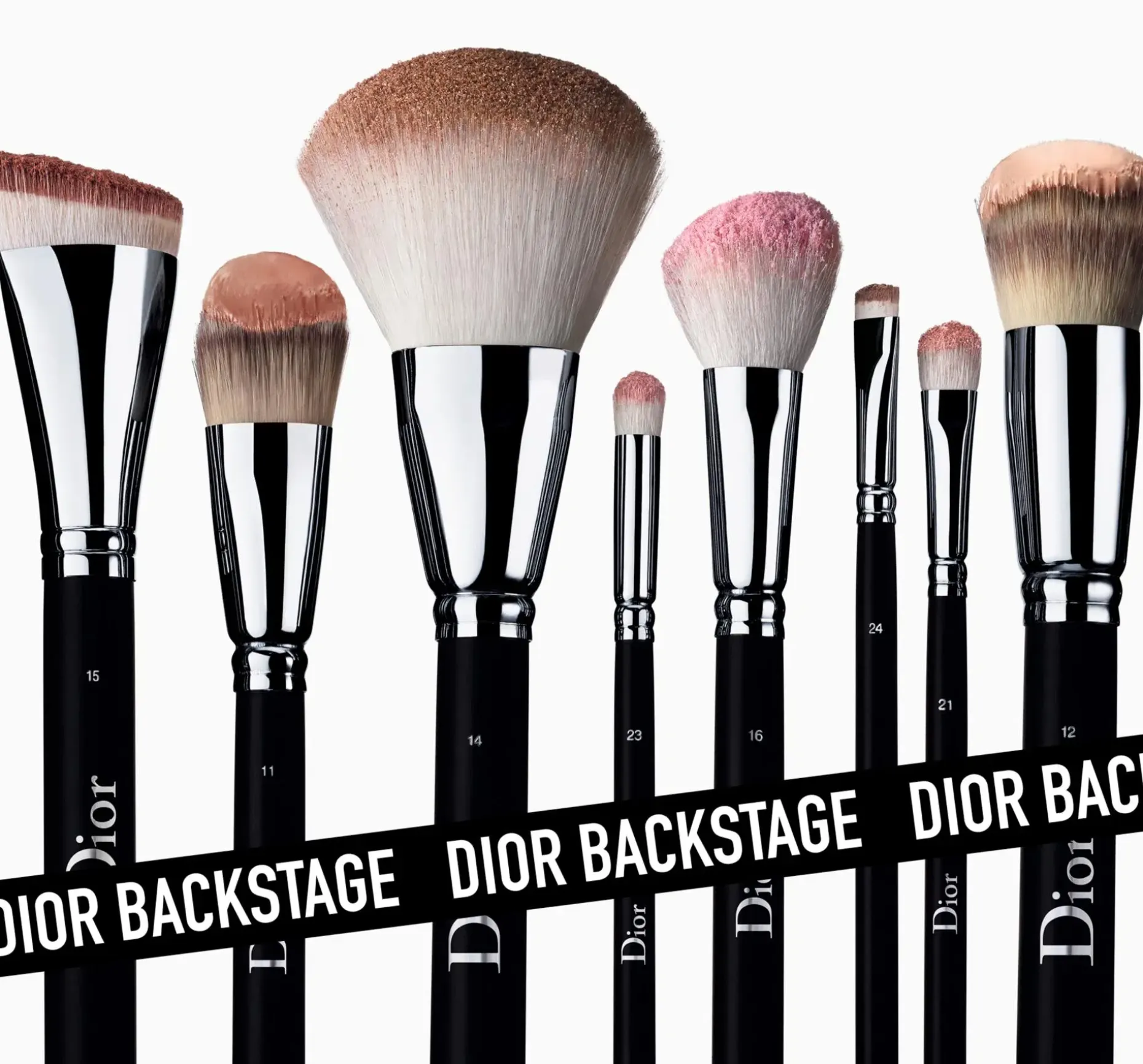 DIOR BACKSTAGE Light Coverage Fluid Foundation Brush N11 meikkisivellin