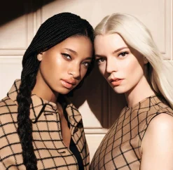 DIOR Forever Hydra Nude 24-Hour Natural Perfection and 48-Hour Hydration Foundation meikkivoide 30 ml