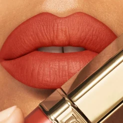 Dolce & Gabbana Everkiss Soft Matte Liquid Lipstick huulipuna 5 ml