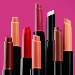 e.l.f. Pout Clout Lip Plumping Pen sävytetty huulikiilto 2 g