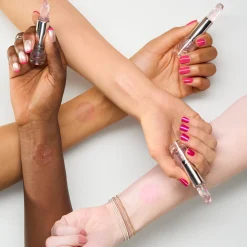 essence META GLOW COLOUR CHANGING LIPSTICK 3.4 g