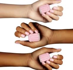 essie 16 Spagetti Strap kynsilakka 13,5ml