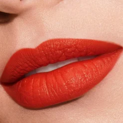 Estée Lauder Pure Color Explicit Vellum Matte Lipstick huulipuna 0,7 g