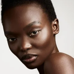 Fenty Beauty Eaze Drop Blur + Smooth Tint Stick kasvomeikkipuikko 9 g