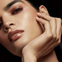 Fenty Beauty Flypencil Longwear Pencil Eyeliner pitkäkestoinen silmänrajausväri 3 g