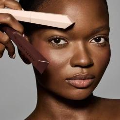 Fenty Beauty Hella Thicc Volumizing Mascara Brown 10 ml