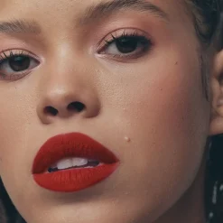 Fenty Beauty Icon Velvet Liquid Lipstick nestemäinen huulipuna 5,5 g