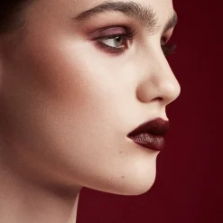 Fenty Beauty Stunna Lip Paint nestemäinen huulipuna 4ml