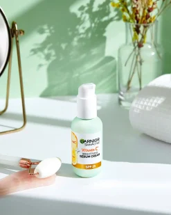 Garnier SkinActive Vitamin C* päivävoide samealle iholle 50 ml