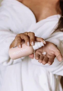 IDA WARG Beauty Moisture Kosteuttava hiusseerumi 100 ml