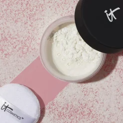 It Cosmetics Bye Bye Pores™ Translucent irtopuuteri 6 g