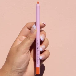 KimChi Chic Beauty Yum Lip Liner huultenrajauskynä 1,8 g