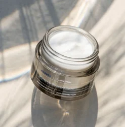 KORRES Black Pine 4D Bio-ShapeLift™ Plump-up Sleeping Facial hoitonaamio 40 ml