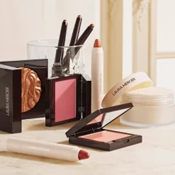 Laura Mercier Translucent Loose Setting Powder Ultra-Blur puuteri 20 g