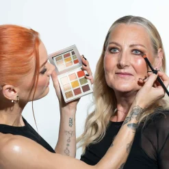 LH cosmetics Creator palette -luomiväripaletti 9 g