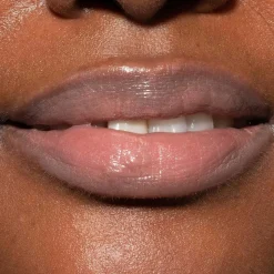 LH cosmetics Fantastick -huulipuna 2 g