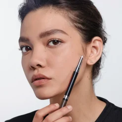 L'Oréal Paris Infaillible Brows 24H Filling Triangular Pencil kulmakynä 1ml