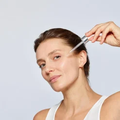 L'Oréal Paris Revitalift Laser Pure Retinol yöseerumi ryppyjä vastaan 30ml