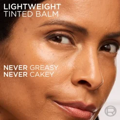 L'Oréal Paris True Match Hyaluron Tinted Balm Meikkipuuteri Very Light 8 g