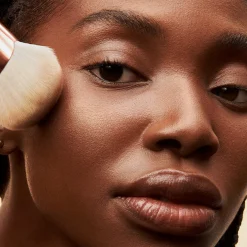 MAC Bronzer fan brush 143S sivellin