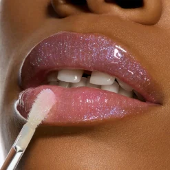 MAC Cosmetics Lipglass Air Non-Sticky Gloss -huulikiilto 5 ml