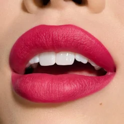 MAC Cosmetics Macximal Silky Matte Lipstick -huulipuna 3 g