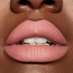 MAC Cosmetics Metamorphosis Macximal Silky Matte Lipstick -huulipuna 3,5 g