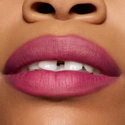 MAC Cosmetics Powder Kiss Hazy Matte Lipstick -huulipuna 3,5 g