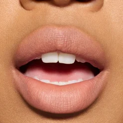 MAC Cosmetics Powder Kiss Hazy Matte Lipstick -huulipuna 3,5 g