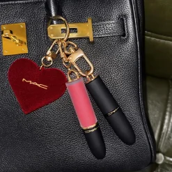 MAC Cosmetics Powder Kiss Hazy Matte Lipstick -huulipuna 3,5 g