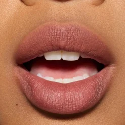 MAC Cosmetics Powder Kiss Hazy Matte Lipstick -huulipuna 3,5 g