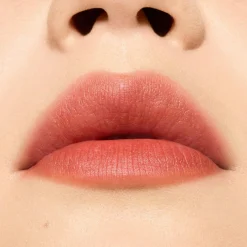 MAC Cosmetics Powder Kiss Hazy Matte Lipstick -huulipuna 3,5 g