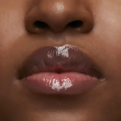 MAC Cosmetics Squirt Plumping Lipgloss Stick -huulikiilto 2,3 g