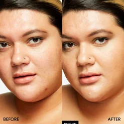 MAC Cosmetics Strobe Dewy Skin Tint -sävyttävä kosteusvoide 30 ml