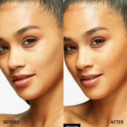 MAC Cosmetics Strobe Dewy Skin Tint -sävyttävä kosteusvoide 30 ml