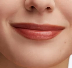 MAC Lustreglass Lipstick huulipuna 3 g