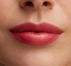 MAC Lustreglass Lipstick huulipuna 3 g