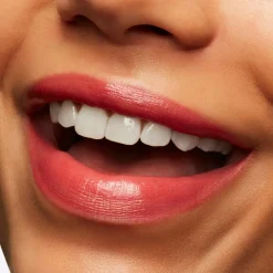 MAC Lustreglass Lipstick huulipuna 3 g